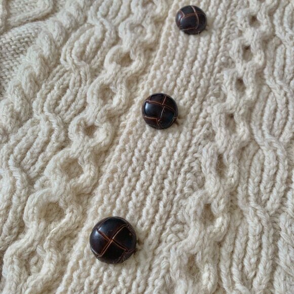 Vintage Wool V Neck Cable Knit Cream Cardigan Grandpa Sweater Cottagecore Cozy - Picture 4 of 13